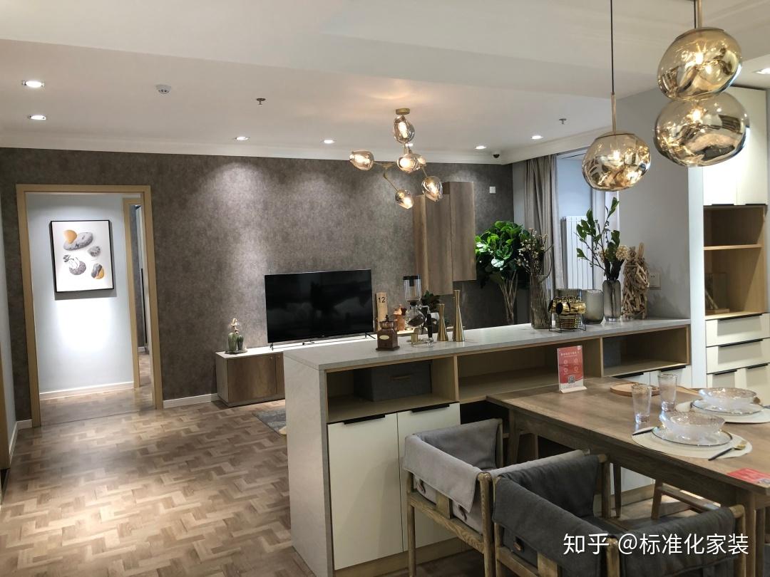 客餐厅无隔断,如何设计才好看? - 知乎