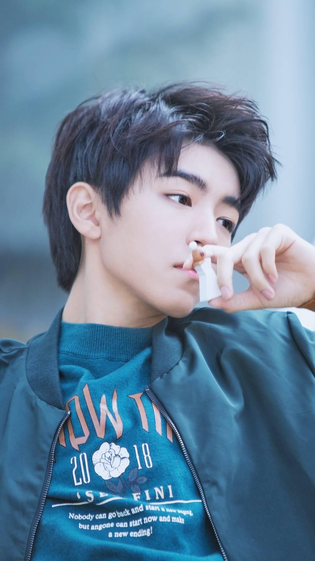 王俊凯本人能好看到什么样子? - 知乎