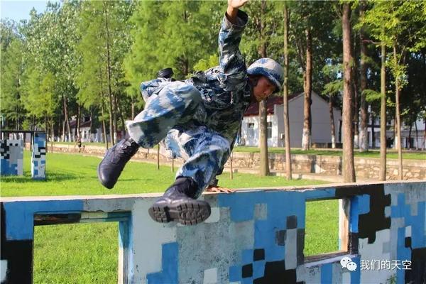 学无止境,大学生士兵再淬火!