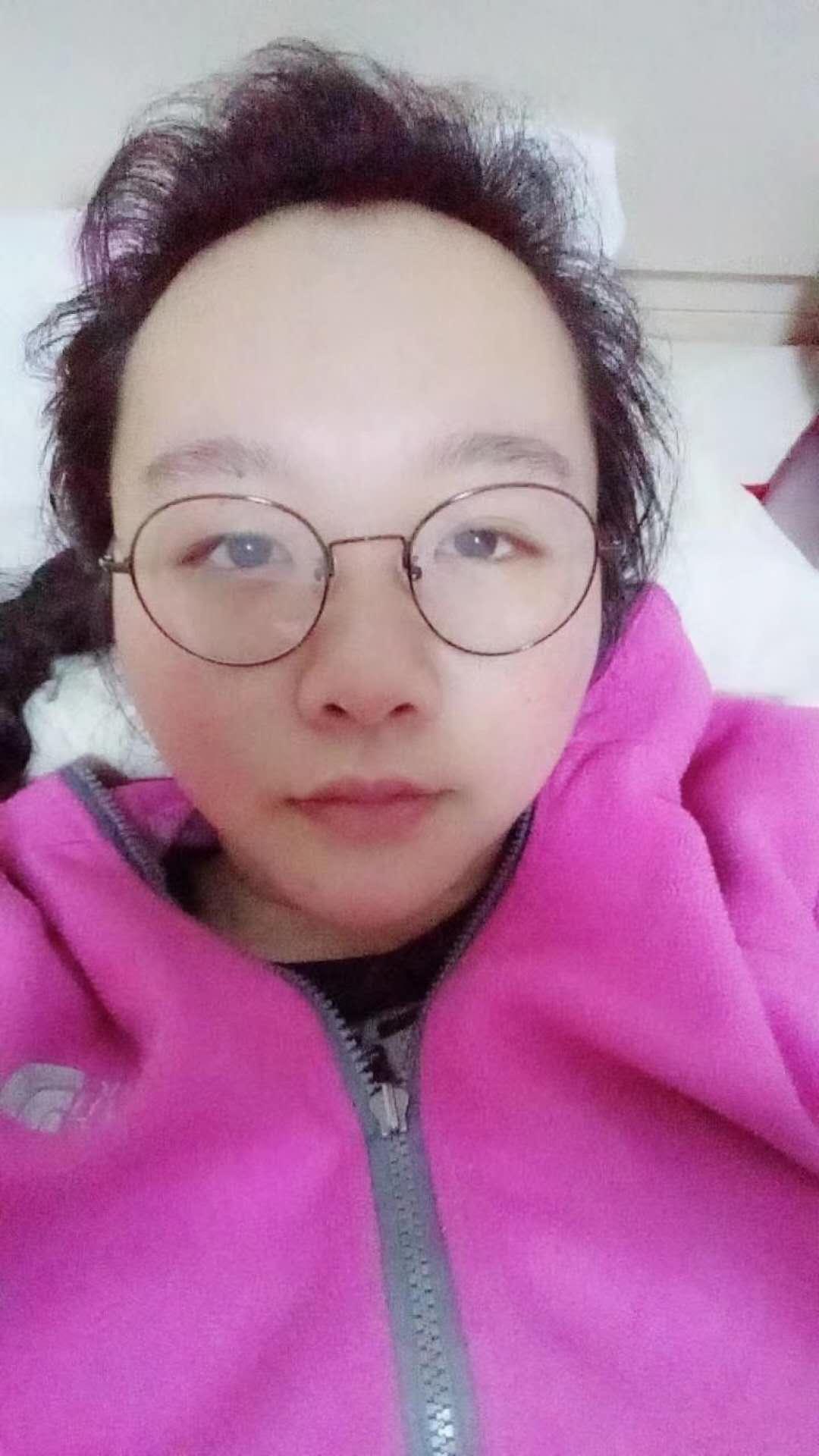 天庭饱满是什么样子