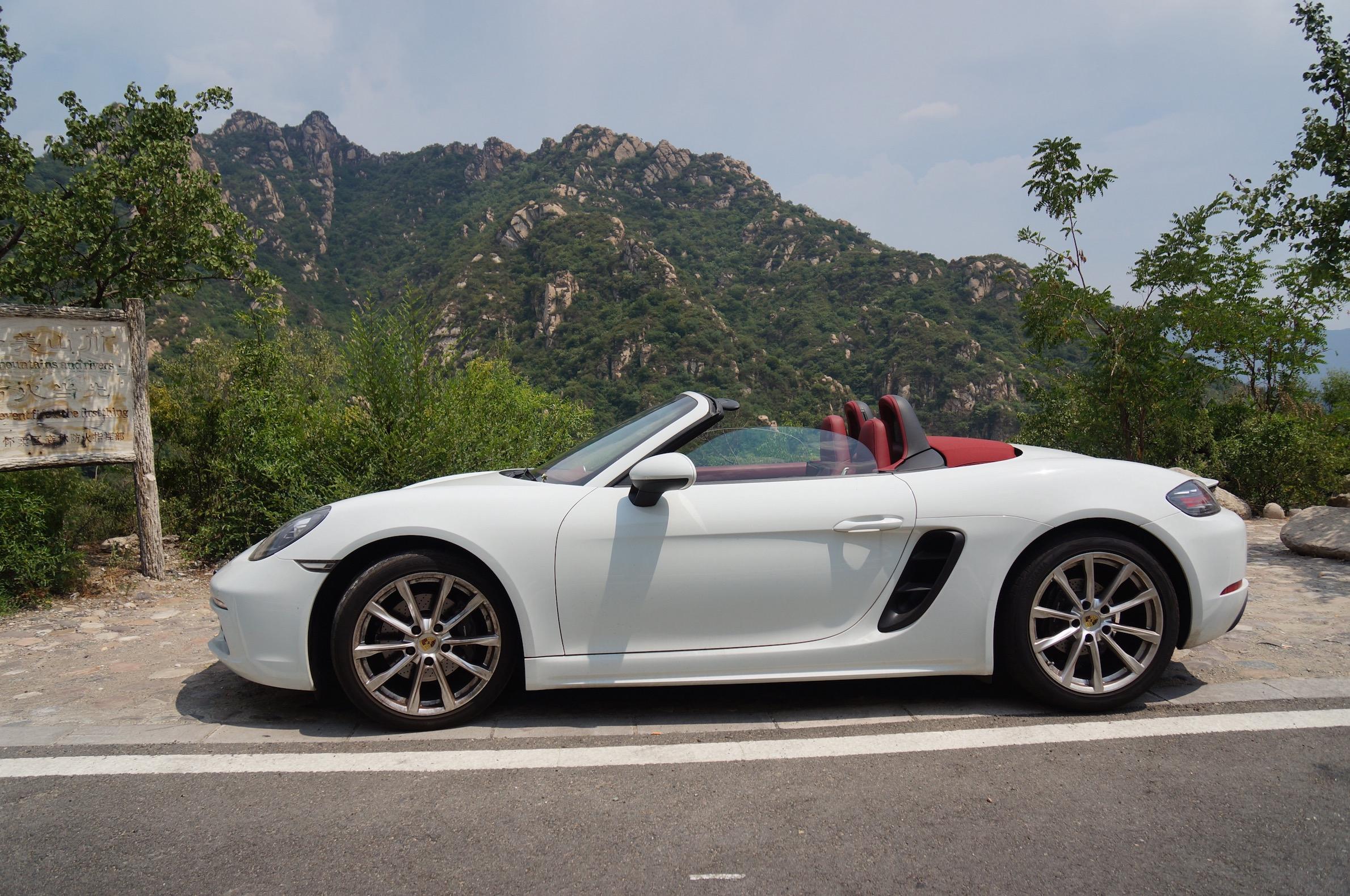 玩乐毒物保时捷718boxster