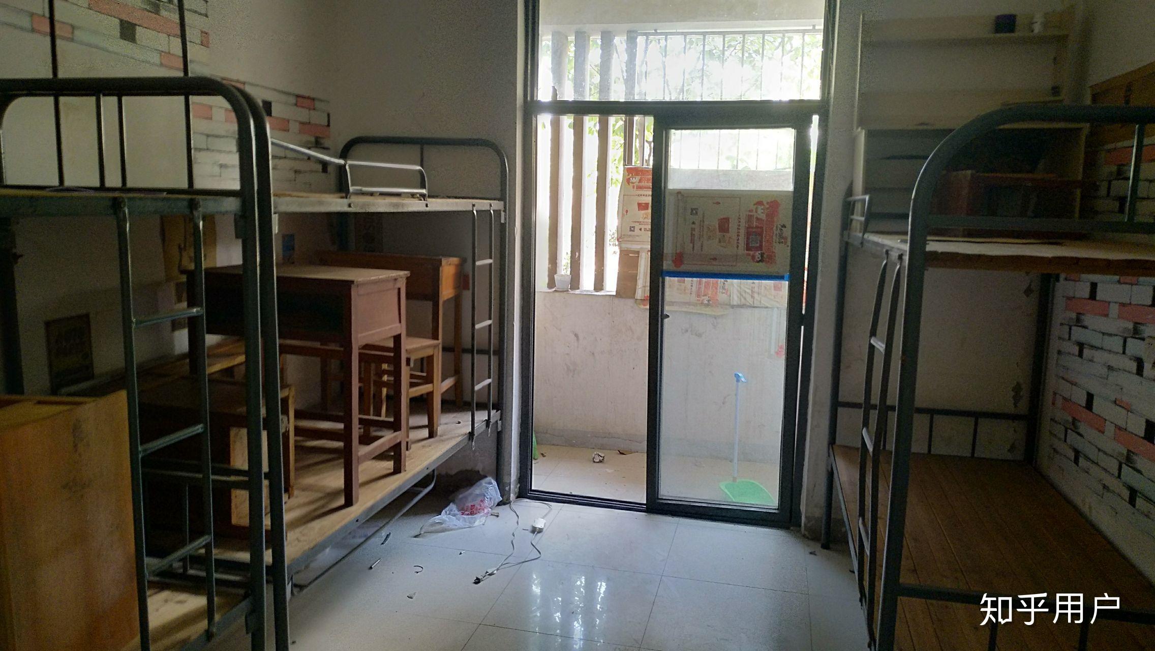 长江职业学院寝室照片图片
