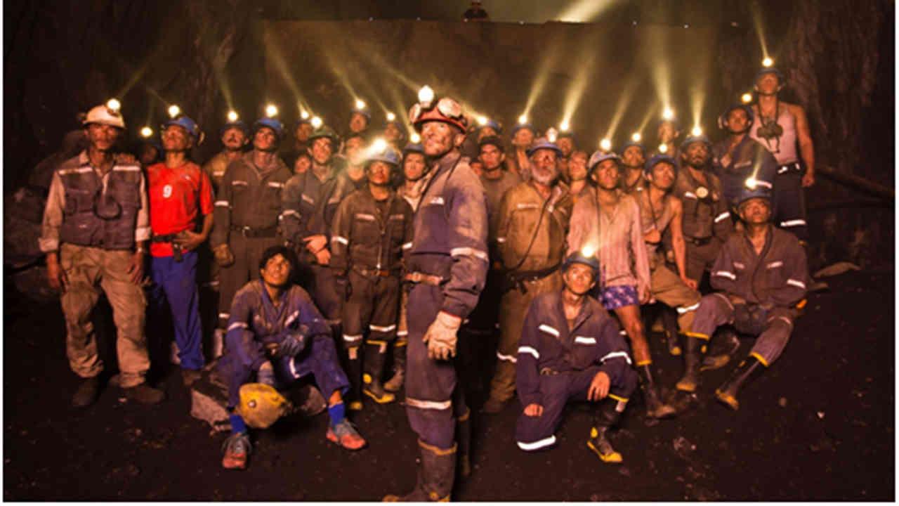 被困隧道该怎么逃脱?灾难电影《隧道惊魂》