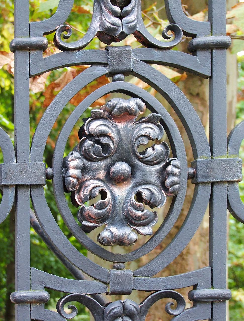 4. 防盗窗价格比较