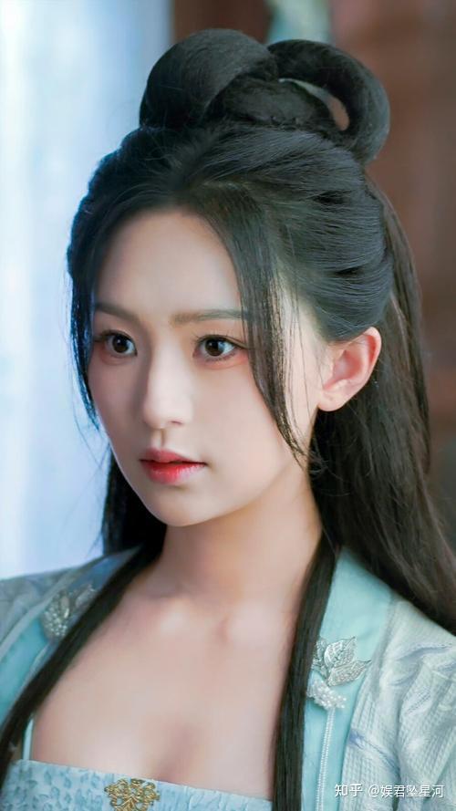 《朝雪录》9位高门贵女超美，李兰迪但凡拉垮点，都压不住女配 - 知乎