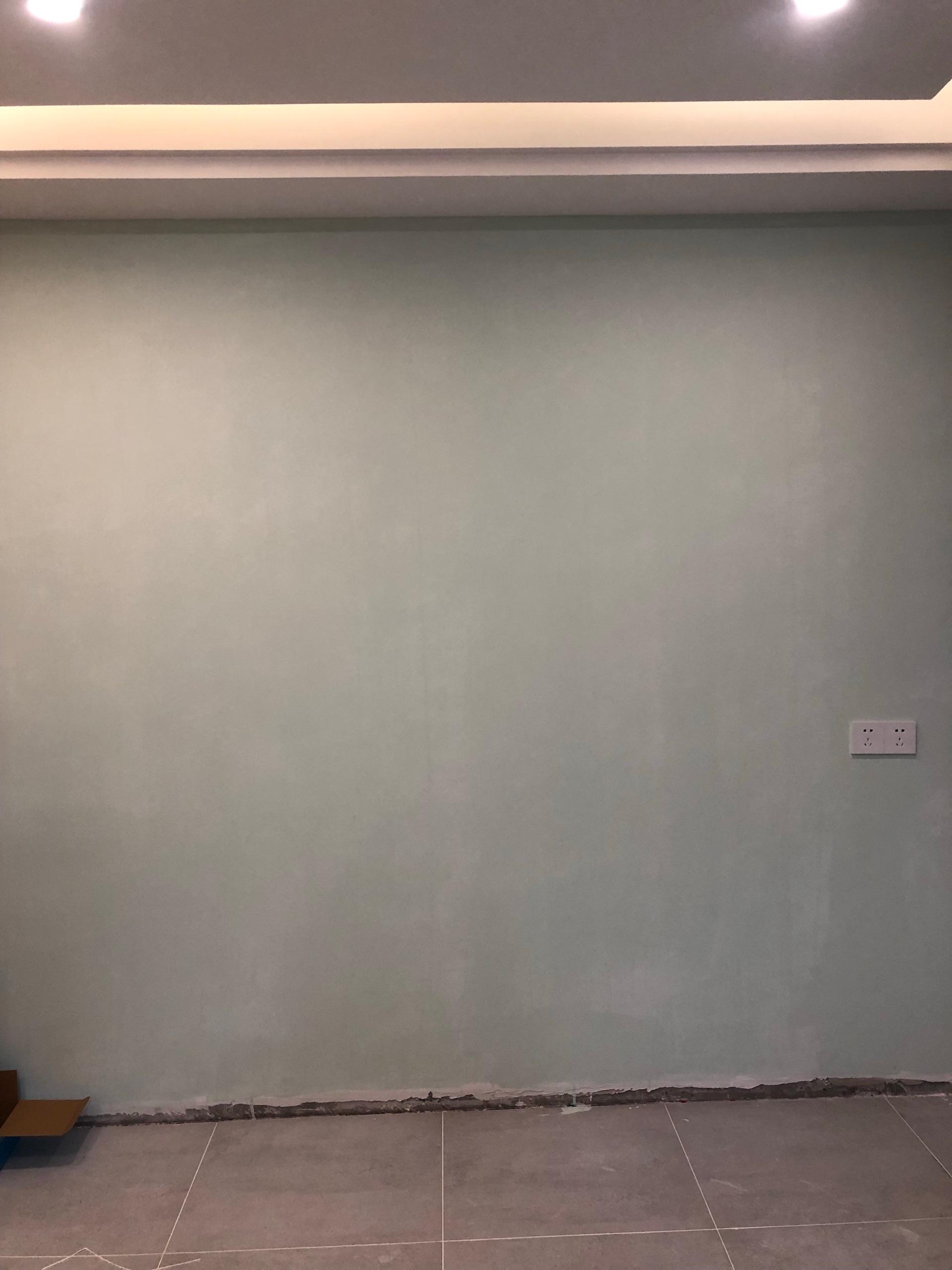 刷了有颜色的乳胶漆,变花了?