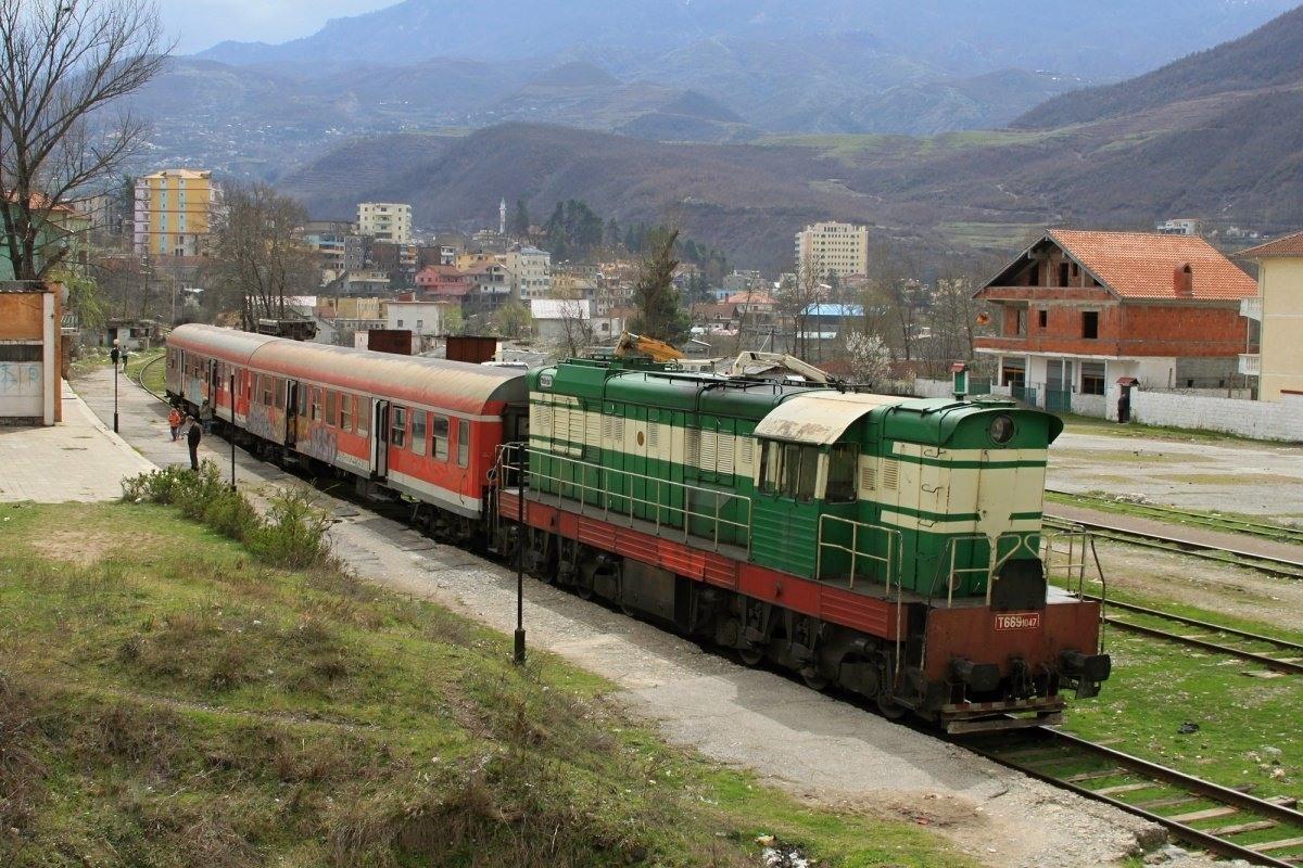 科普捷克斯洛伐克国营铁路的大黄蜂770型和771型内燃机车