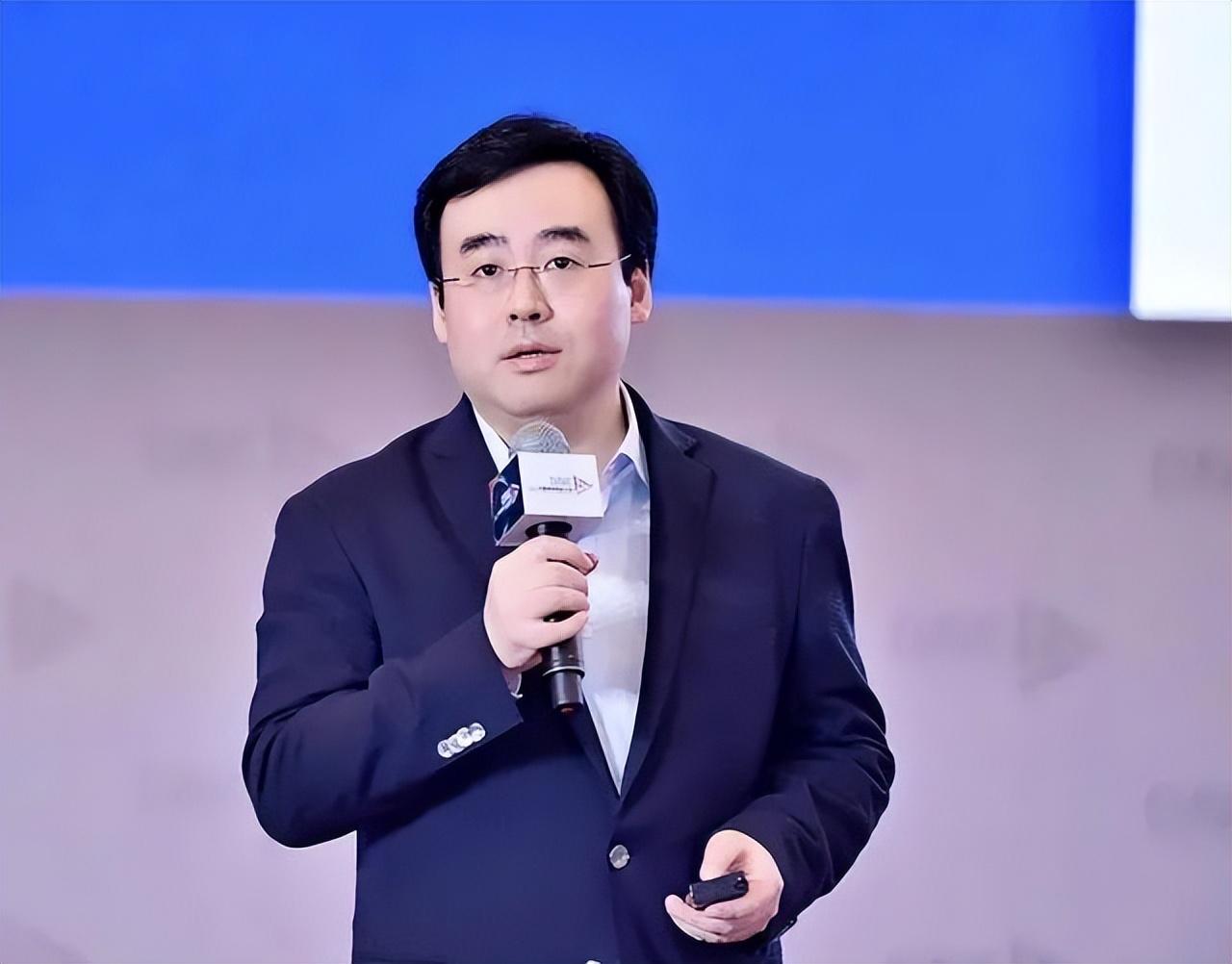 陈睿的“双轨制”难题,李旎可有解法? - 知乎