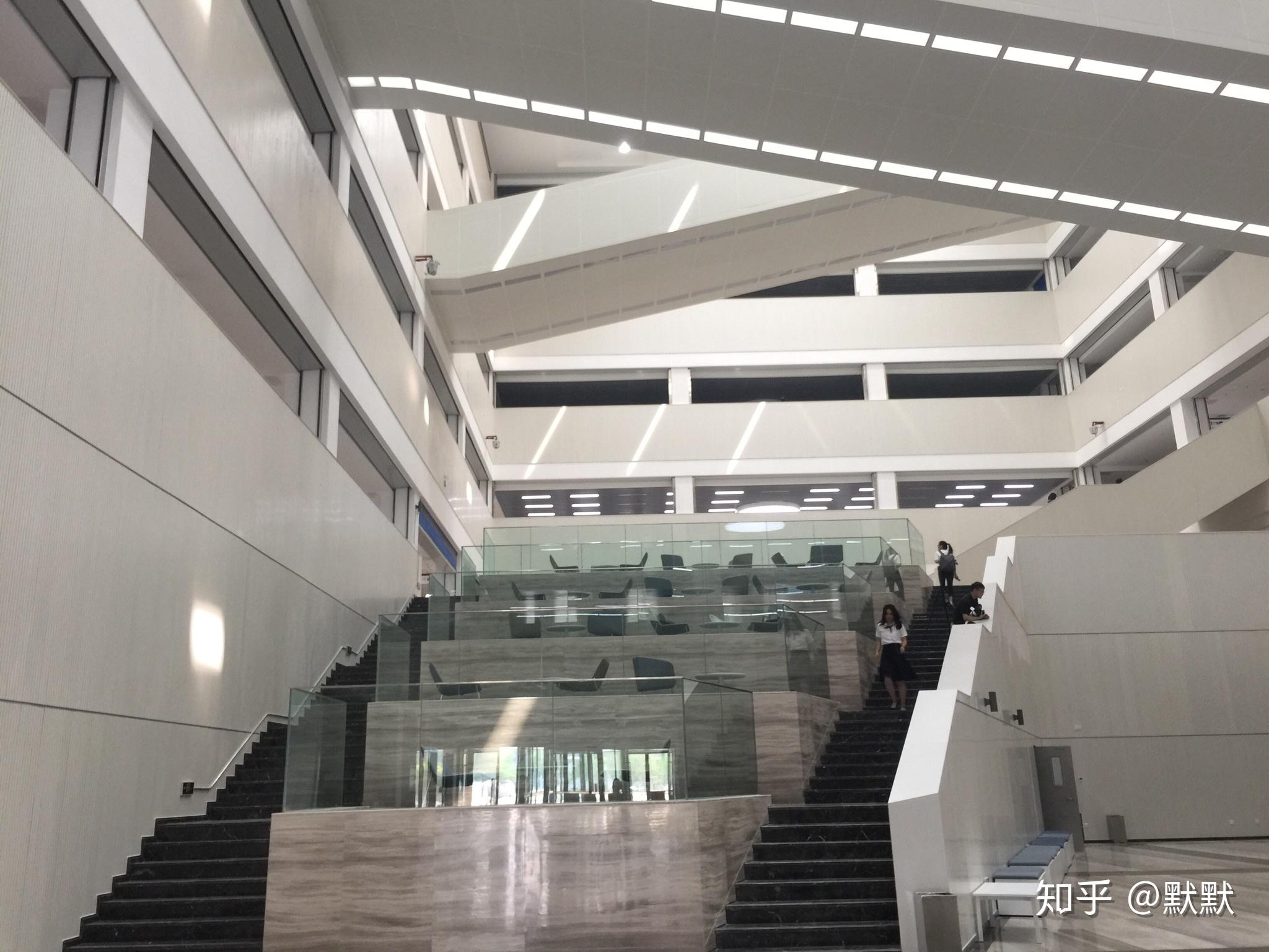 中国农业大学的图书馆或教室环境如何是否适合上自习