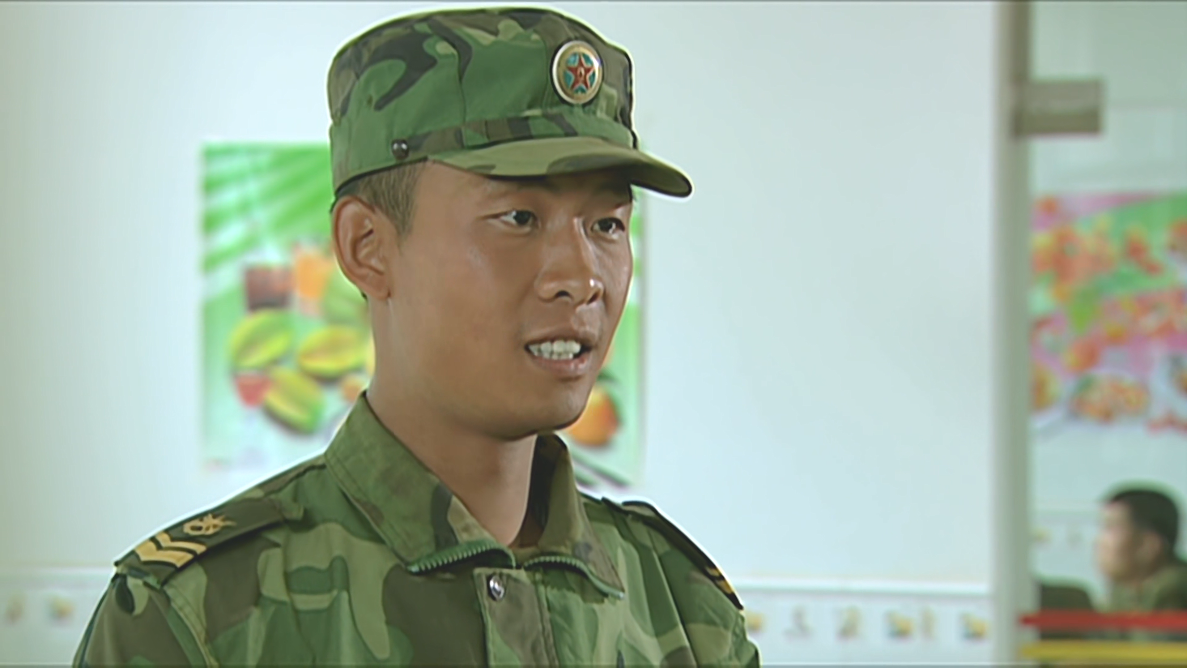 电视剧《士兵突击》中,为什么许三多说帮助自己最多的人是袁朗,而不是