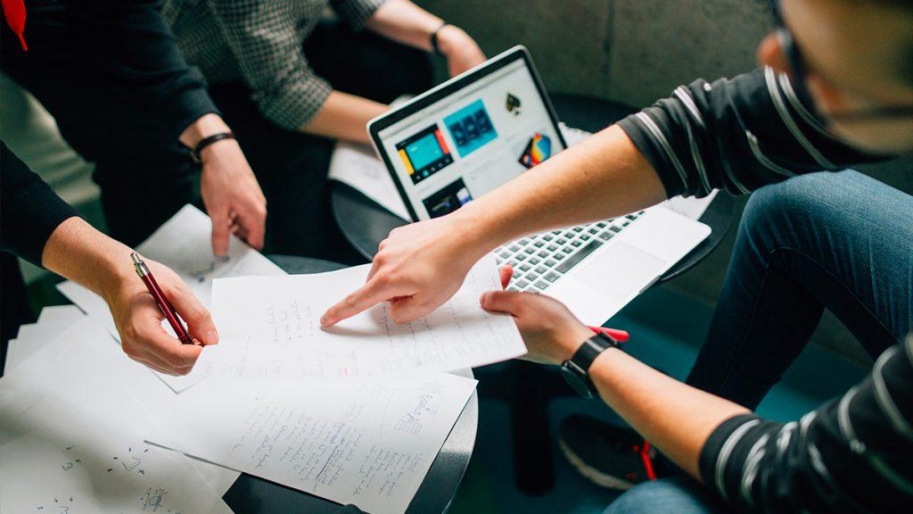 v2-468d575fd2e69f0312703abd6778c7f5_1440w.jpg?source=172ae18b