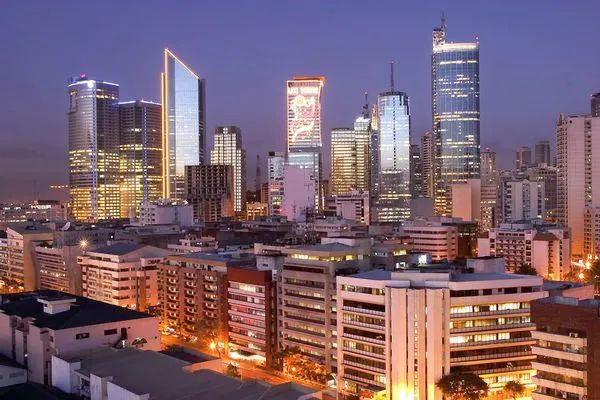 每天40元置业马尼拉大都会中心三轨交汇未来可期