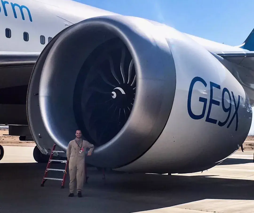 新款折翼777 发动机比737粗 大陆啥时候引进?