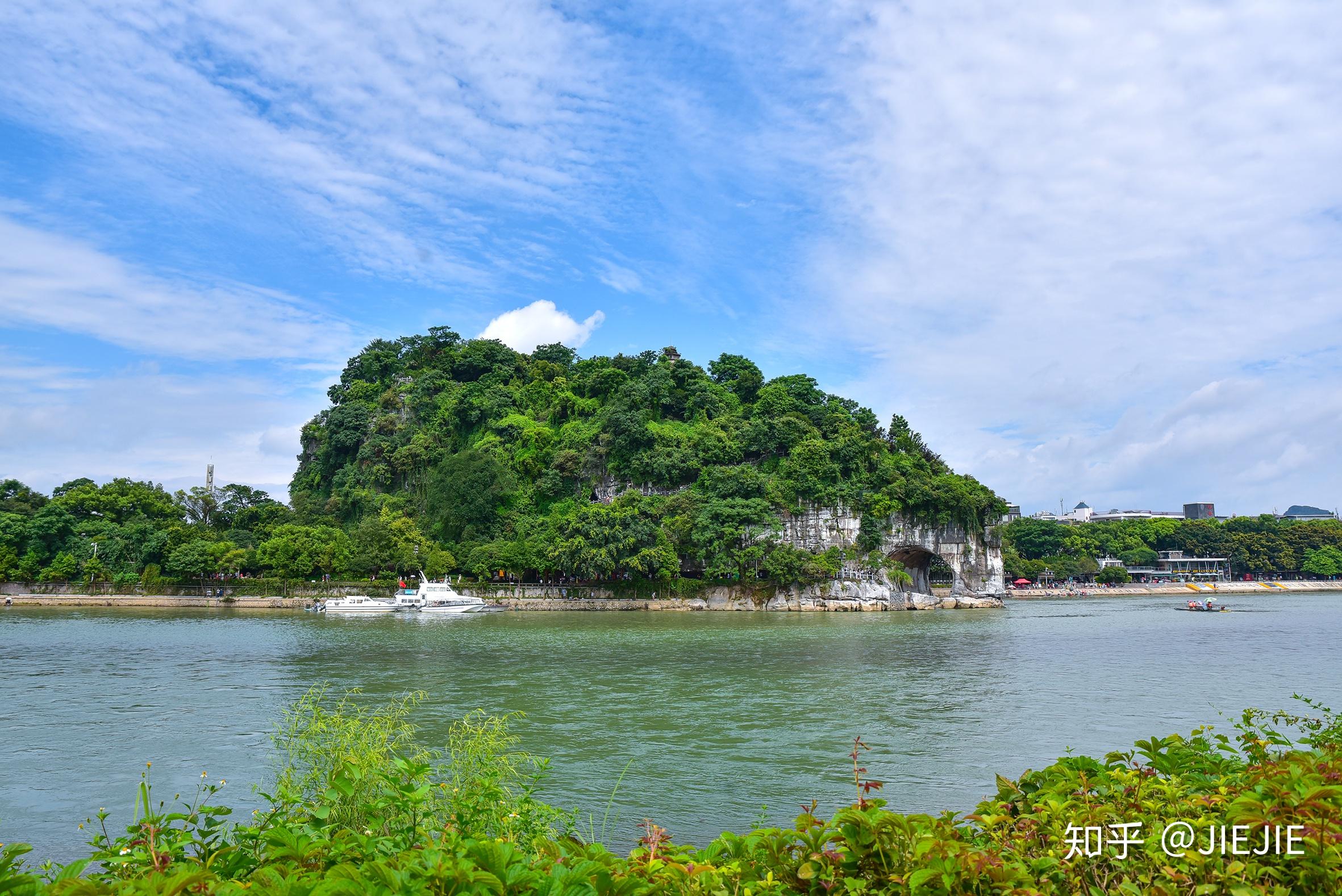 訾洲·象山漓江风光相公山日出遇龙河龙脊梯田两江四湖景区王城景区