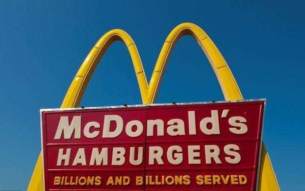 孤单是你我相遇前的约定 54 人 赞同了该文章 最近看完了乔治·瑞泽尔