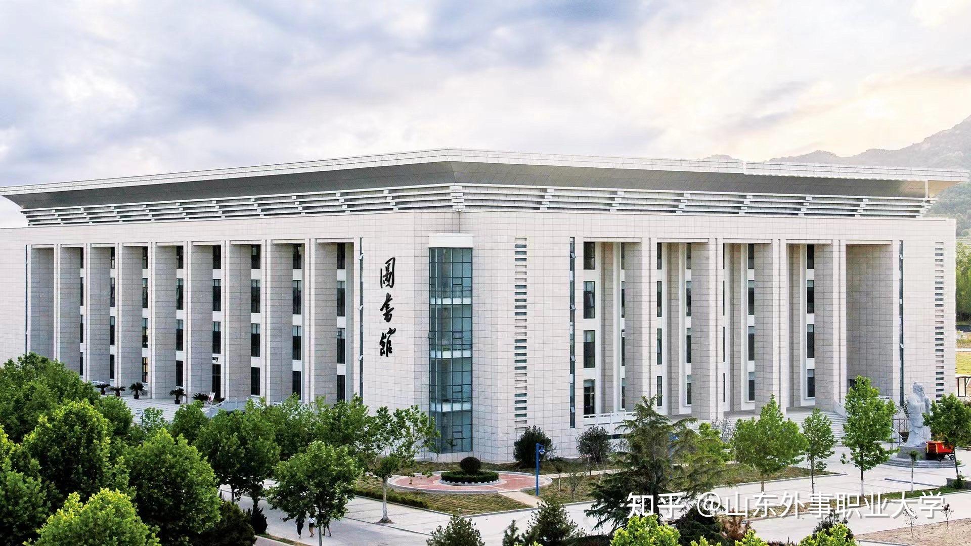 免费公立职业学校报考条件 v2-470ca664a10f95764f6e91d13ba1408c_r.jpg