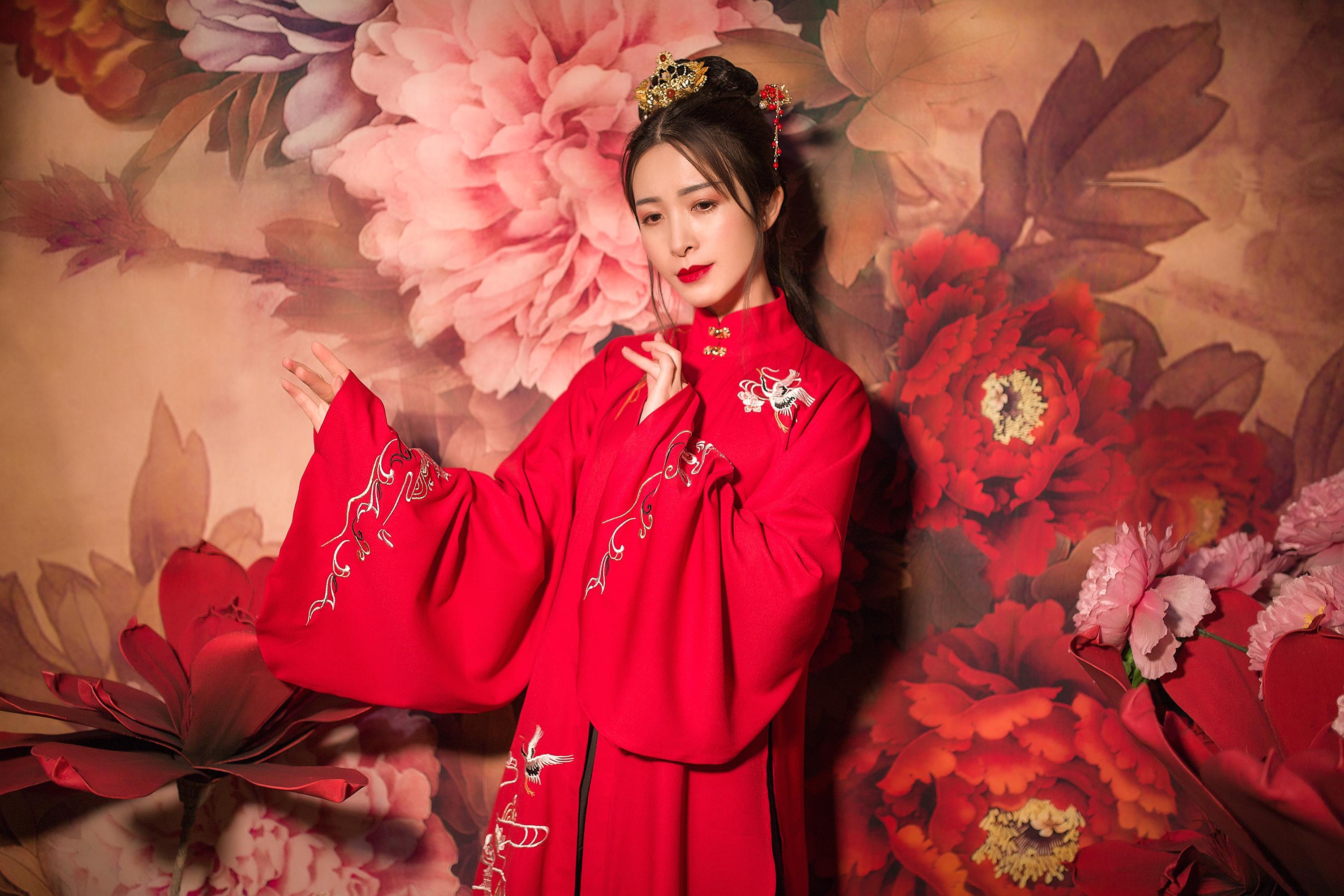 情感课堂:大龄剩女脱单宝典,六大秘笈助你早日找到自己的真爱 - 知乎