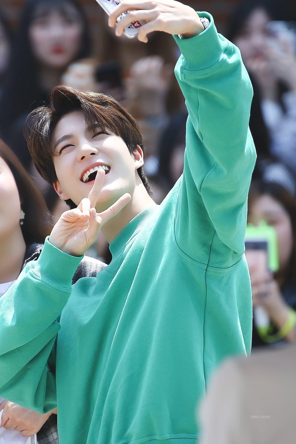 有没有nct李帝努jeno的图特别喜欢他的笑有没有笑的图