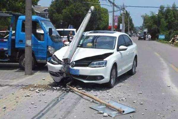 车险必须买车主本人的吗 v2-474eed85ea93a0b08fab0e3eff4aa7c6_1440w.jpg?source=172ae18b