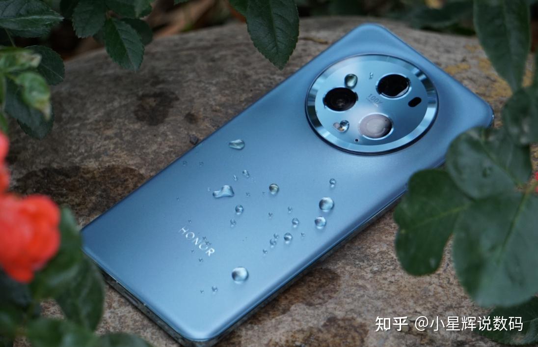 从5699元跌至3850元,12gb 256gb 100倍变焦,荣耀旗舰"大跳水"