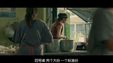 《饥渴游戏》年度期待的R级重口,Netflix又拍了部烂片!