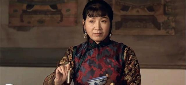 名著人物评析妻妾成群卓云的经历证实了宅斗没有赢家