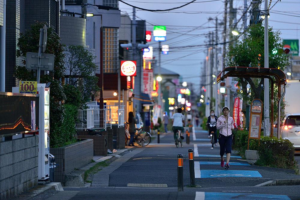 日本街道很干净樱花很美榻榻米让人舒适