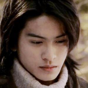 那时长濑智也的美,连渣画质都挡不住.