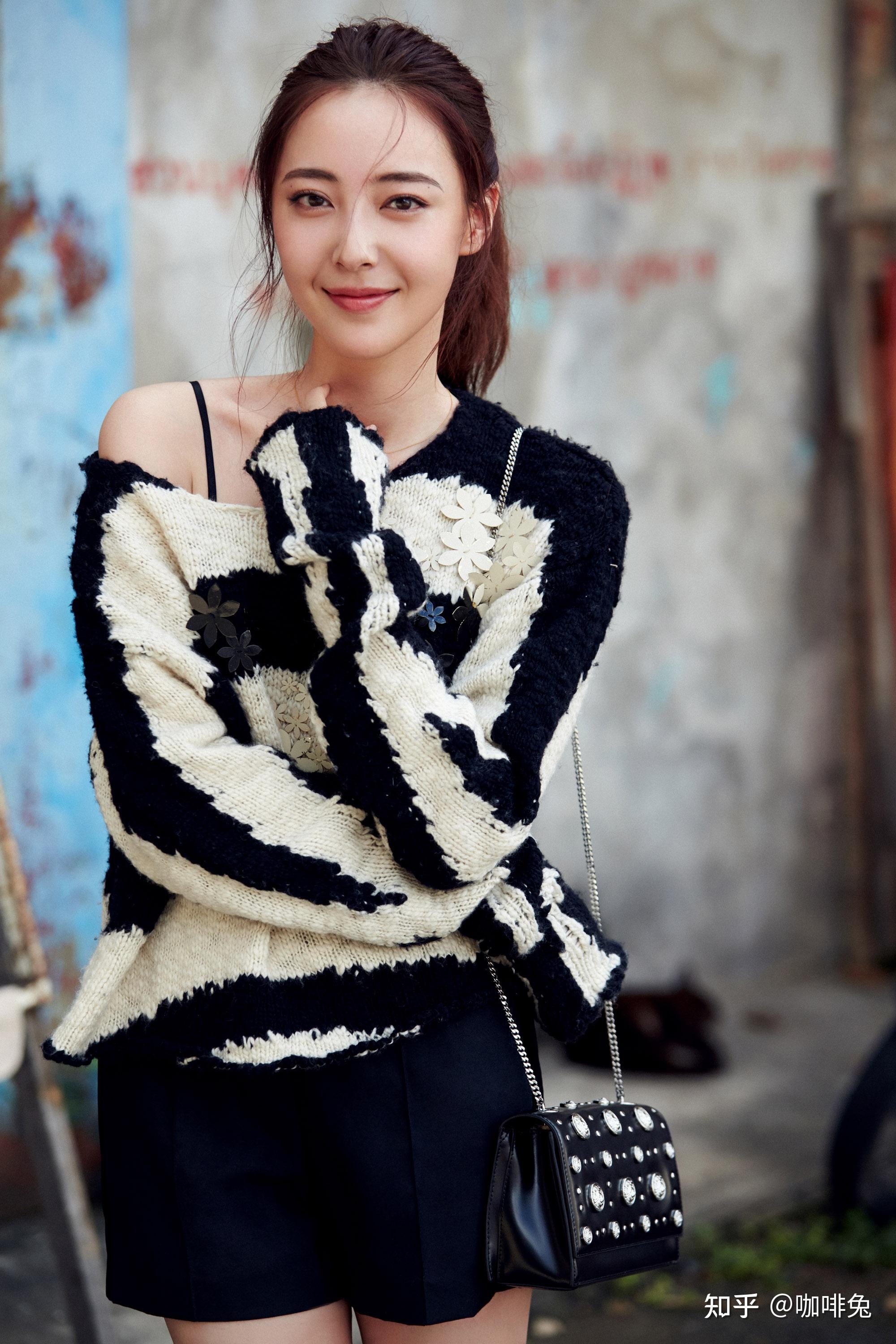 姐是89年31岁女人好身材就是自信有人爱么有的你就放马过来