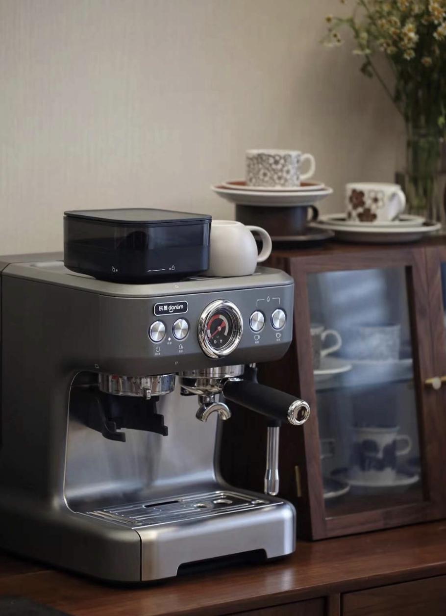 一,东菱donlim 研磨一体机 半自动咖啡机 dl-57001616p