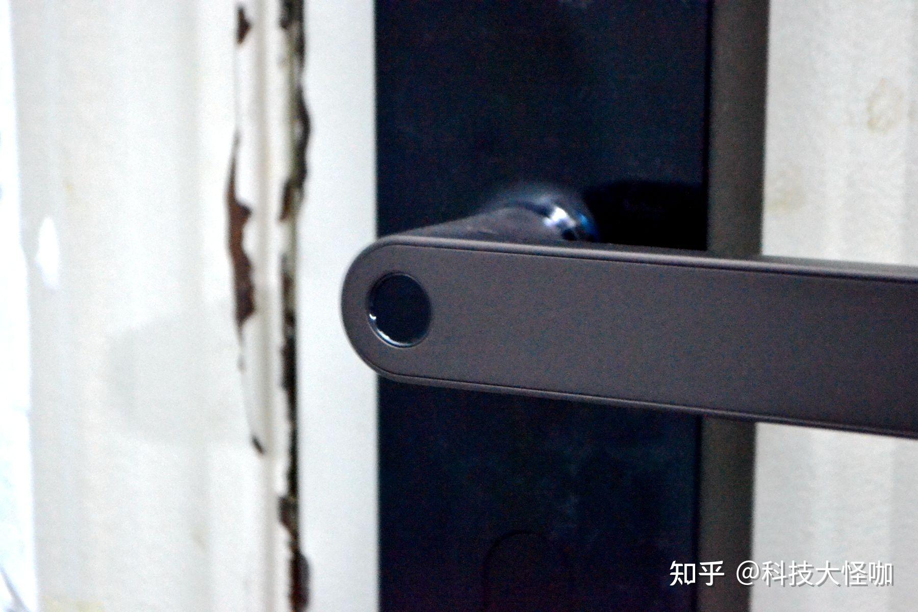 华为又出一款智能锁猫眼版,开门就打开灯和空调,手机一碰就开锁 - 知乎