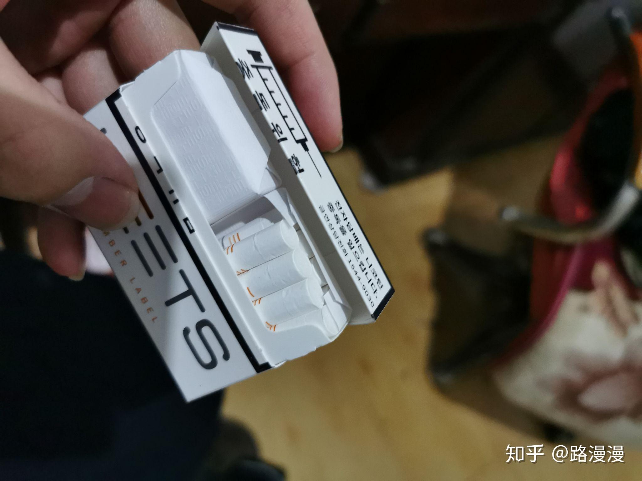 有没有谁知道pdd抽的什么电子烟请附上品牌