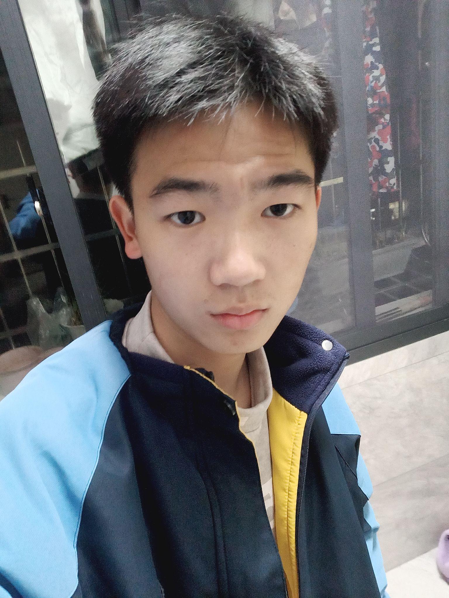 男生(男人)素颜能帅到什么程度?