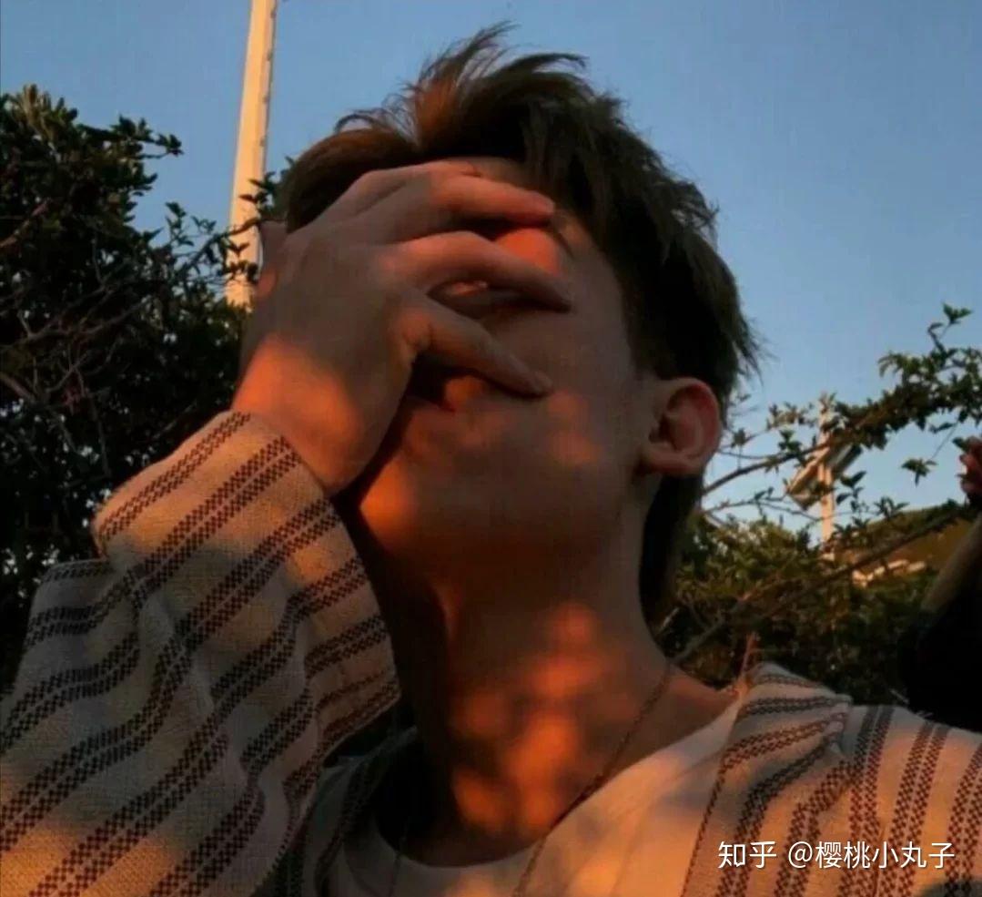 有哪些男孩子用的干净头像?