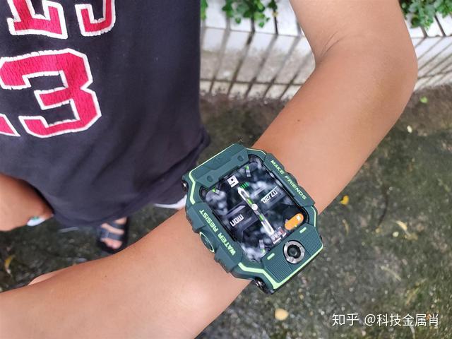 小天才电话手表z5螺丝卸不下来怎么办