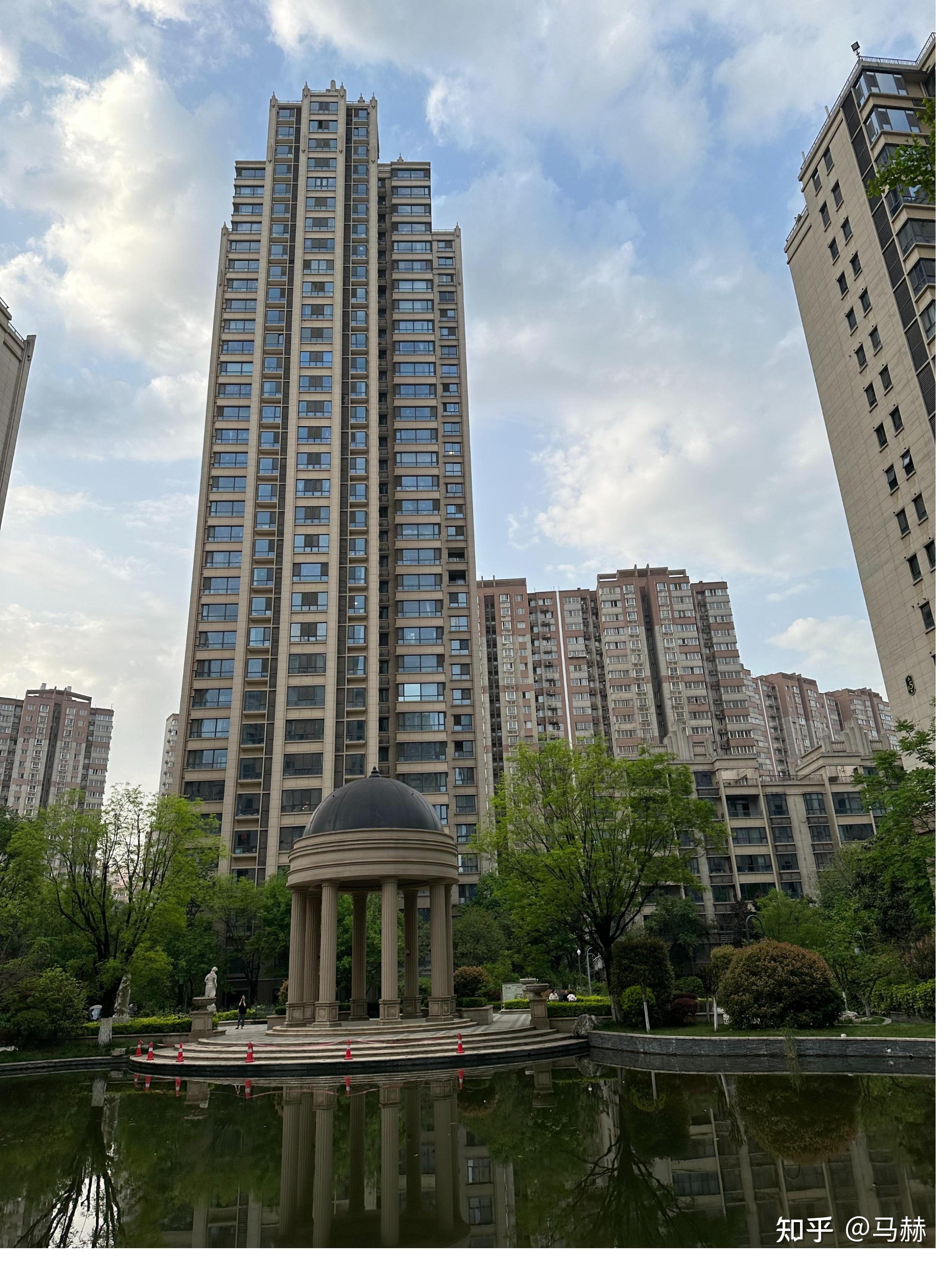 西安小区巡礼之98(曲江龙邸)