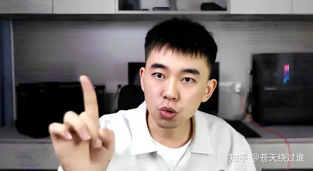 学术圈有人质疑耿同学“退学博士无资格打假杰青长江”，学术打假工作中，难道身份比事实与方法更重要？