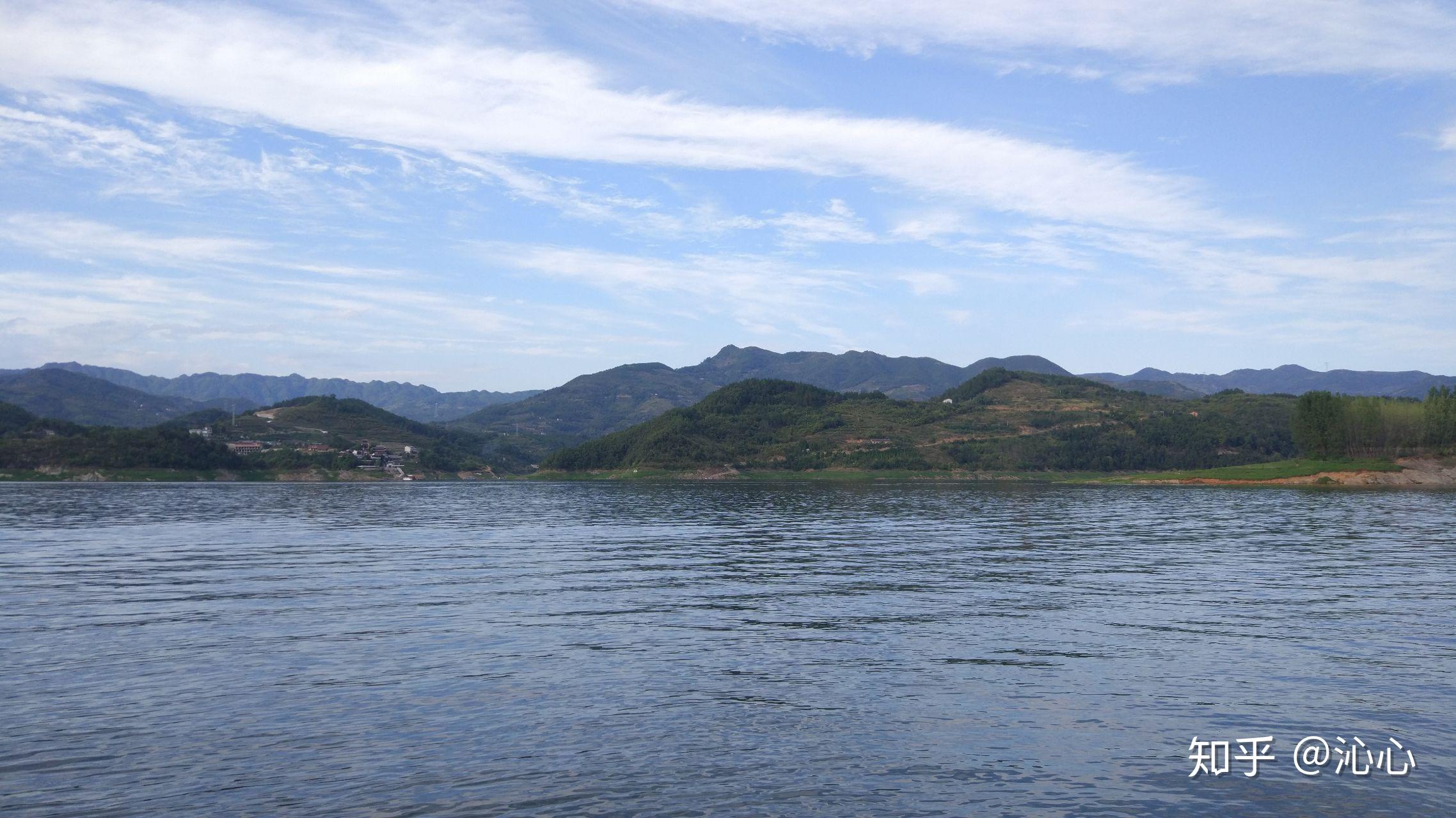 汉江之畔依水而居安康