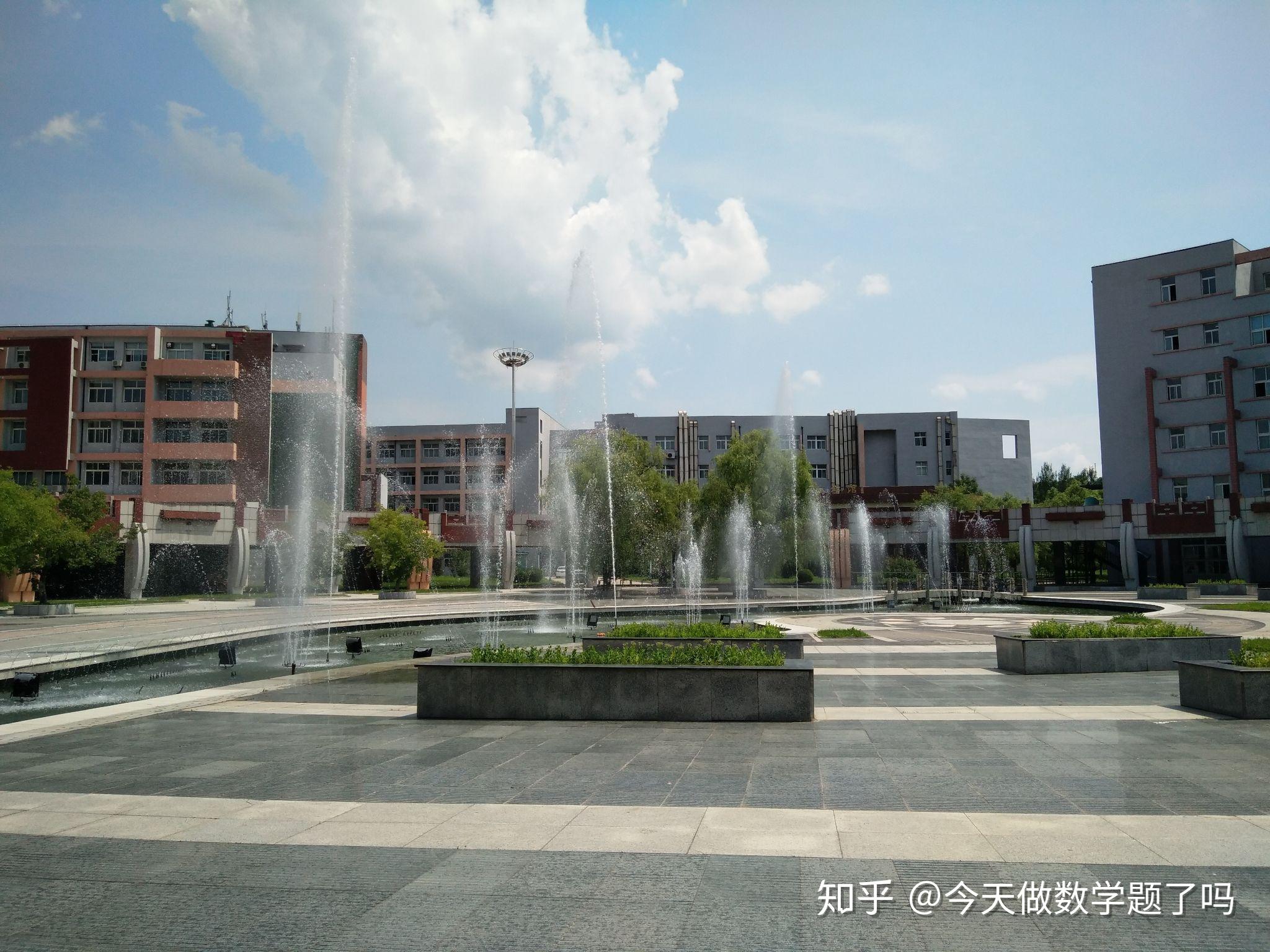 北华大学东校区图片