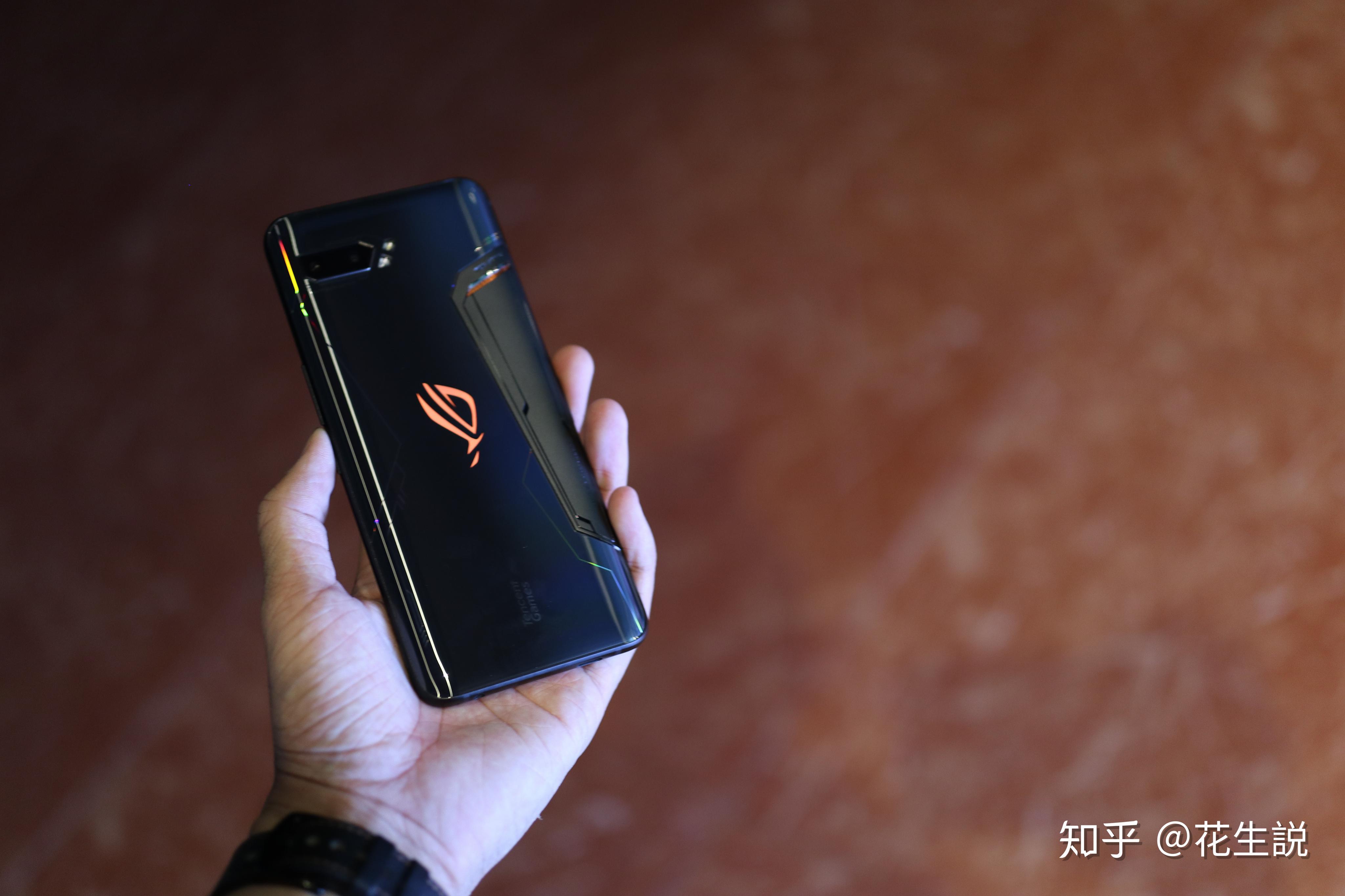 花生说败家眼还是败瞎眼120hz天马屏表现怎样华硕rog2使用报告