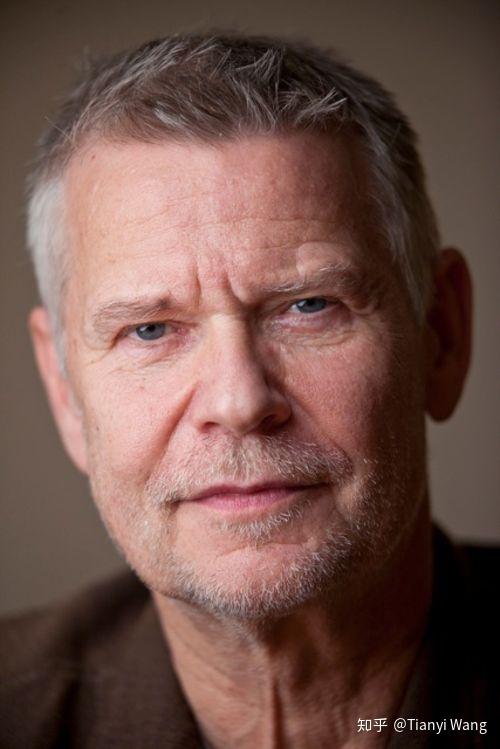 aloha heja he的歌词怎么感觉在讲一个故事,写词的人有什么故事吗?