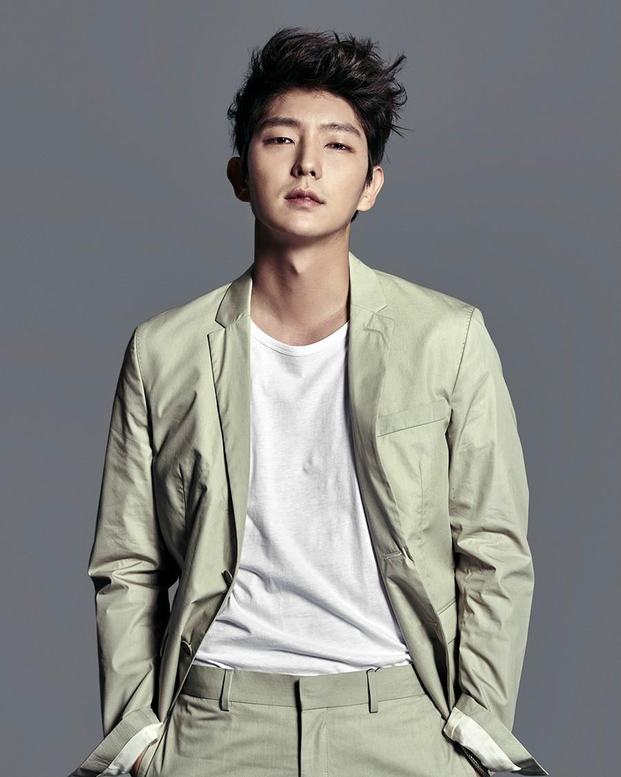 你心目中韩国实力派男演员都有哪些