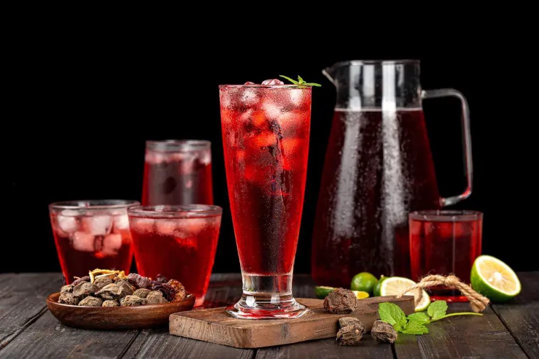 秋天的第一杯奶茶不如盛夏的每一杯酸梅汤