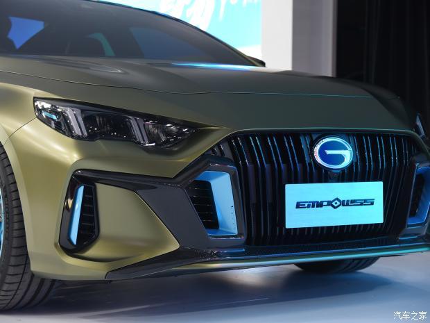 这新车真帅车展外观实拍广汽传祺a55