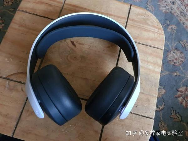 4.索尼pulse 3d耳机