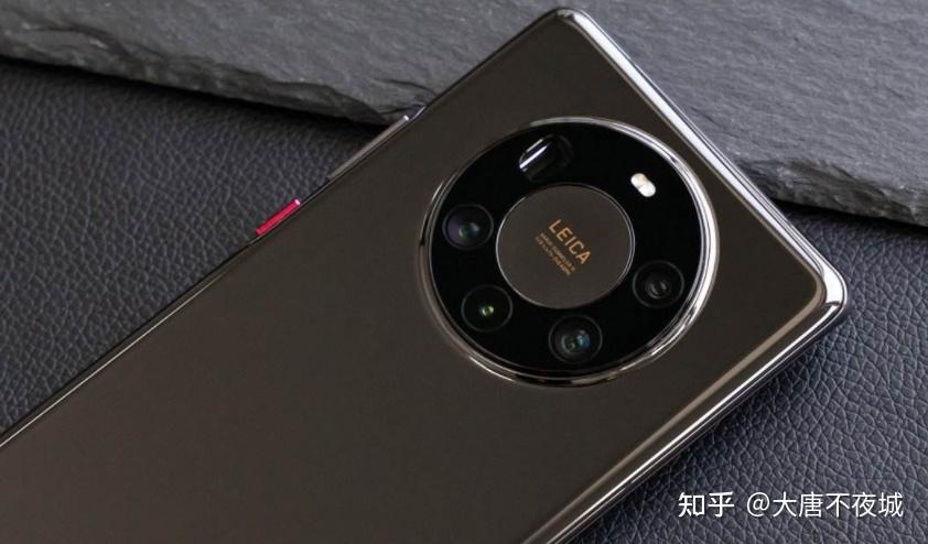 2022手机高性价比推荐小米荣耀iqoovivooppo华为三星iphone选购指南