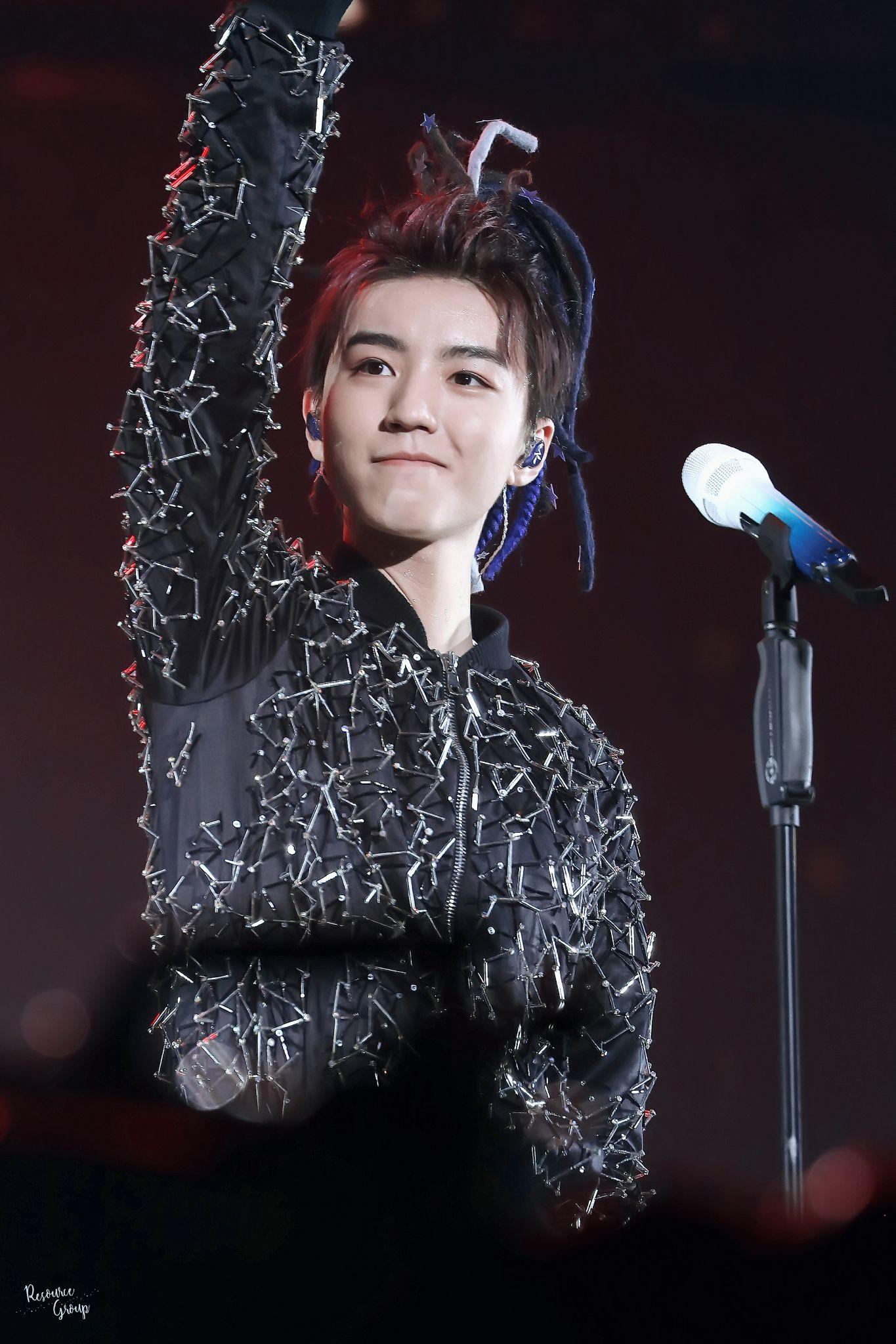 怎样看待王俊凯脏辫造型?