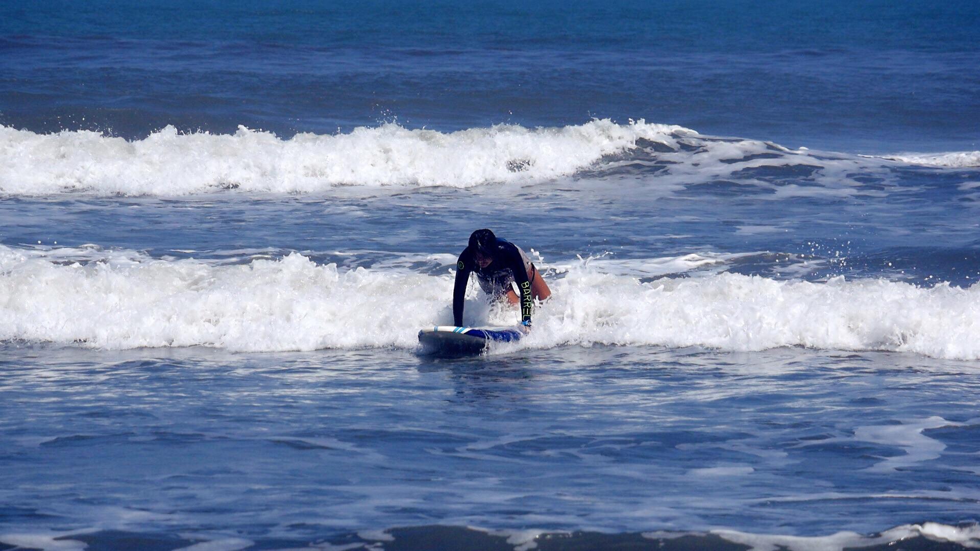第一次冲浪时的感觉是怎样的有什么样的经历