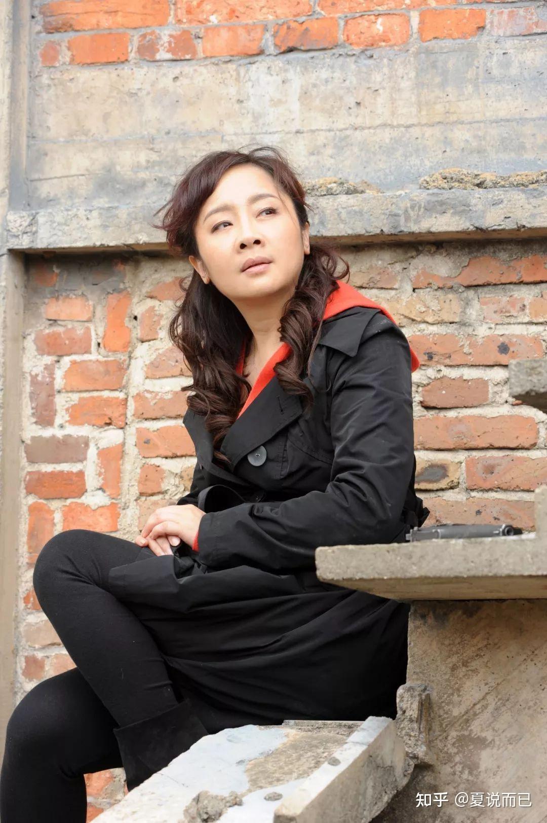 唐静和王新军离婚后山不转水转至今单身却活得阳光灿烂