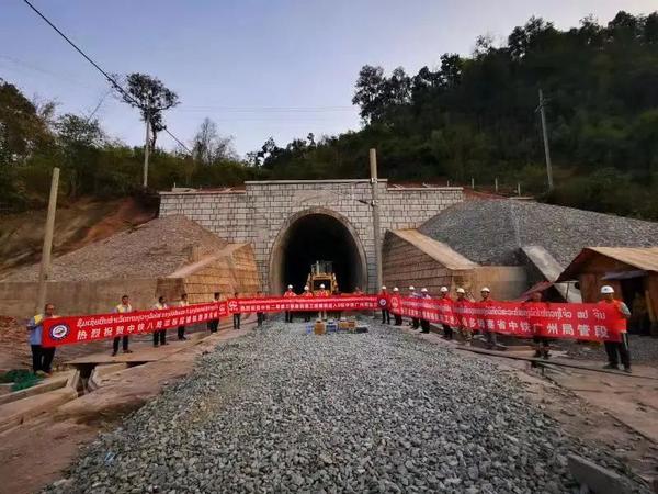 中老铁路什么时候通车 中老铁路开通时间表 泛亚铁路通车年
